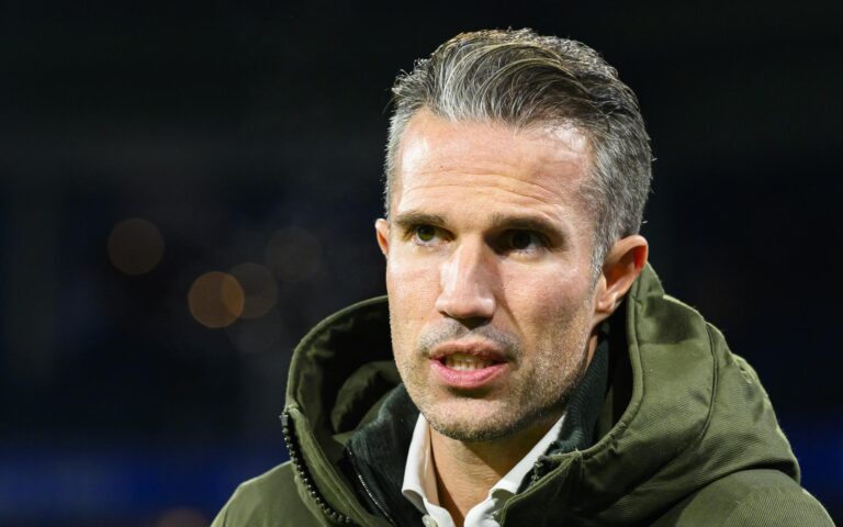 SC Heerenveen em Alvoroço com o Saída de Robin van Persie