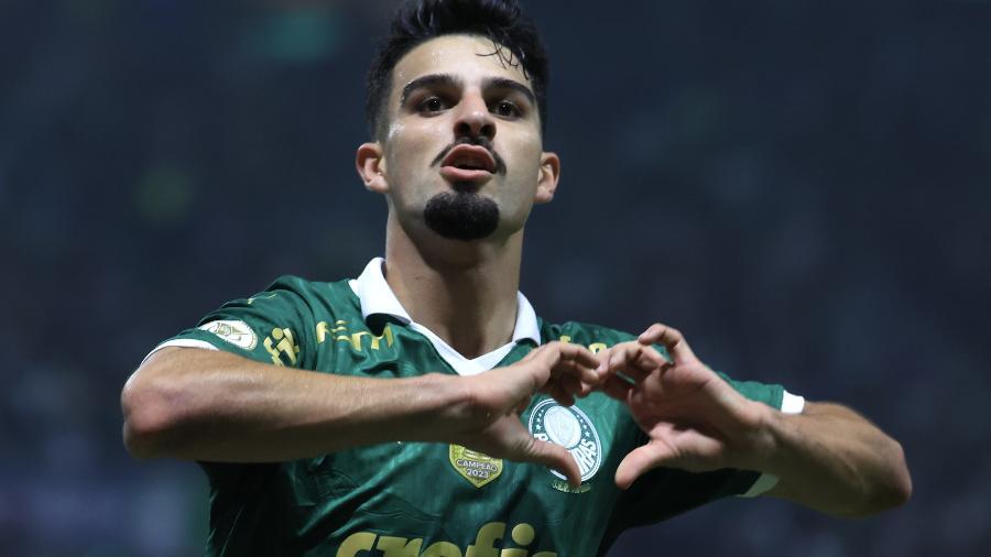 Flaco López comemora gol pelo Palmeiras