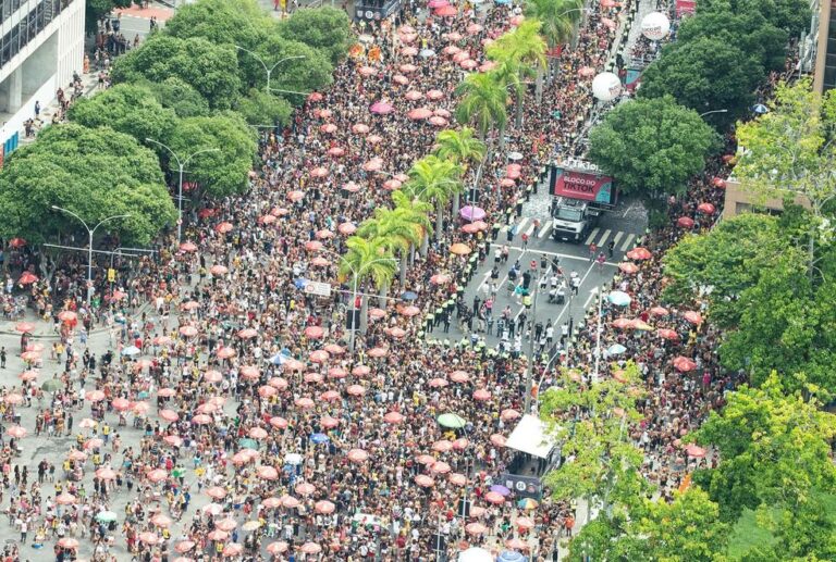 Último Sábado de Pré-Carnaval no Rio de Janeiro promete agitar com mais de 55 blocos.