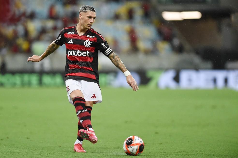 Varela em Flamengo x Sampaio Corrêa