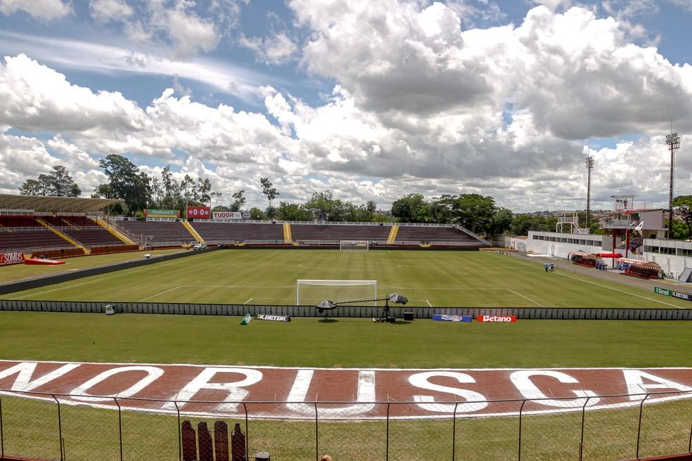 Estádio Alfredo de Castilho, em Bauru, Noroeste