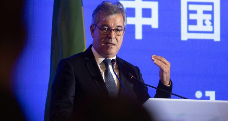 Jorge Viana no Roda Viva: Expectativas e Temas Centrais da Entrevista