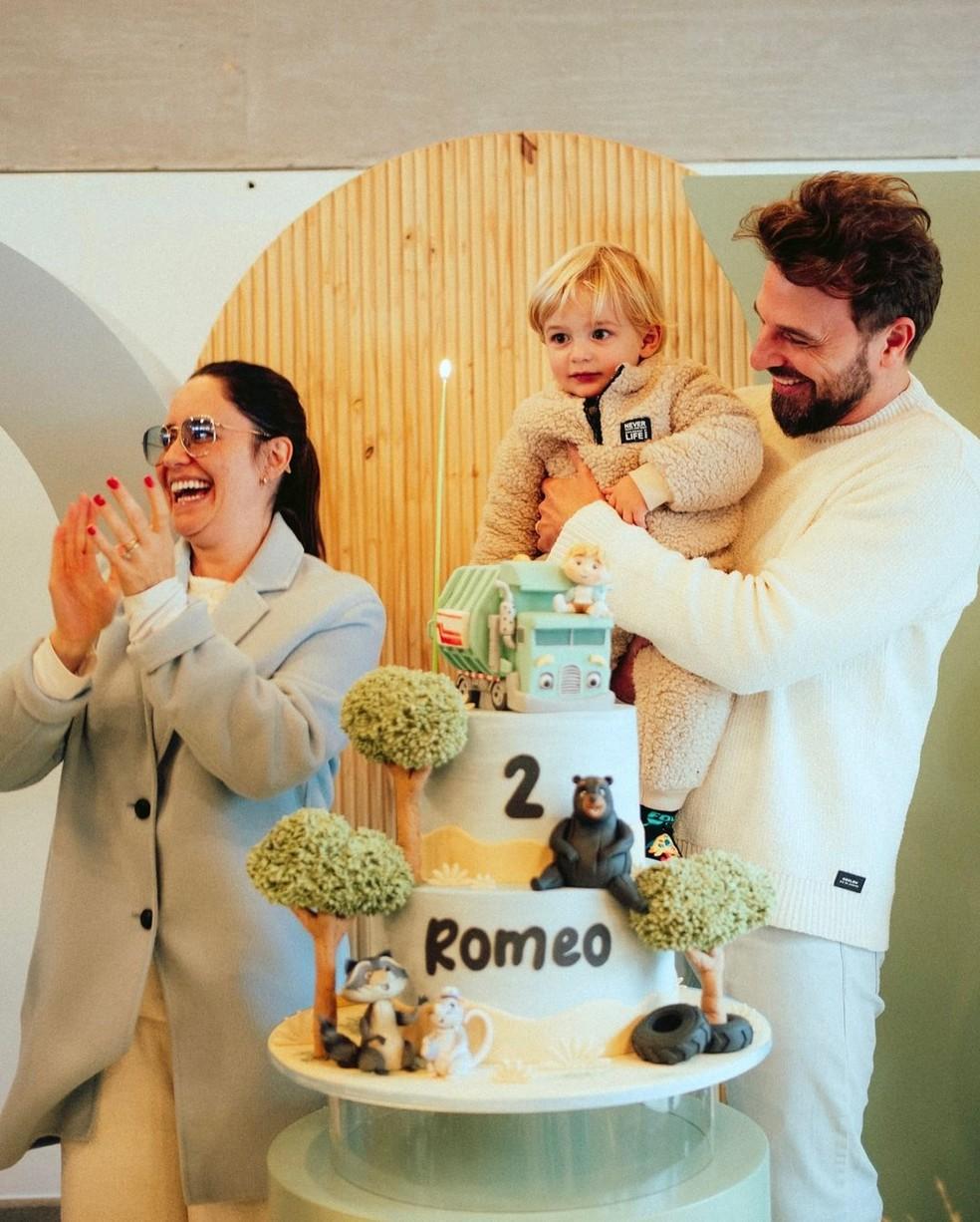Fernanda Vasconcellos, Romeo e Cássio Reis