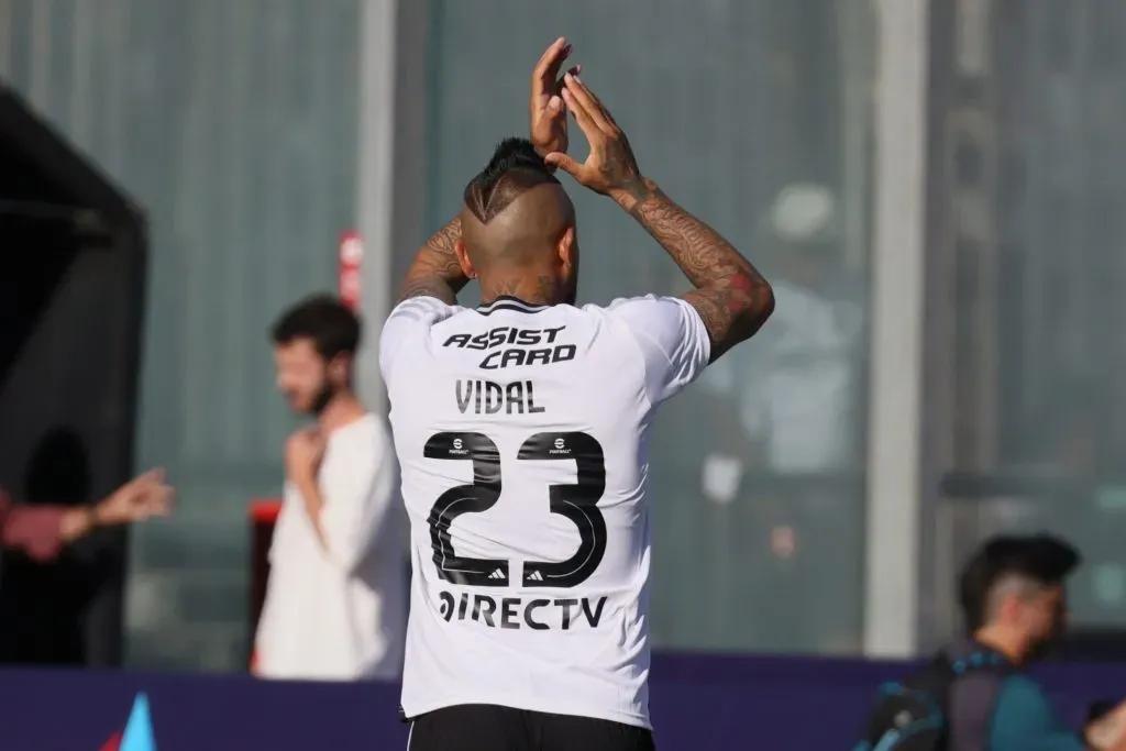 Arturo Vidal é baixa em Colo Colo.