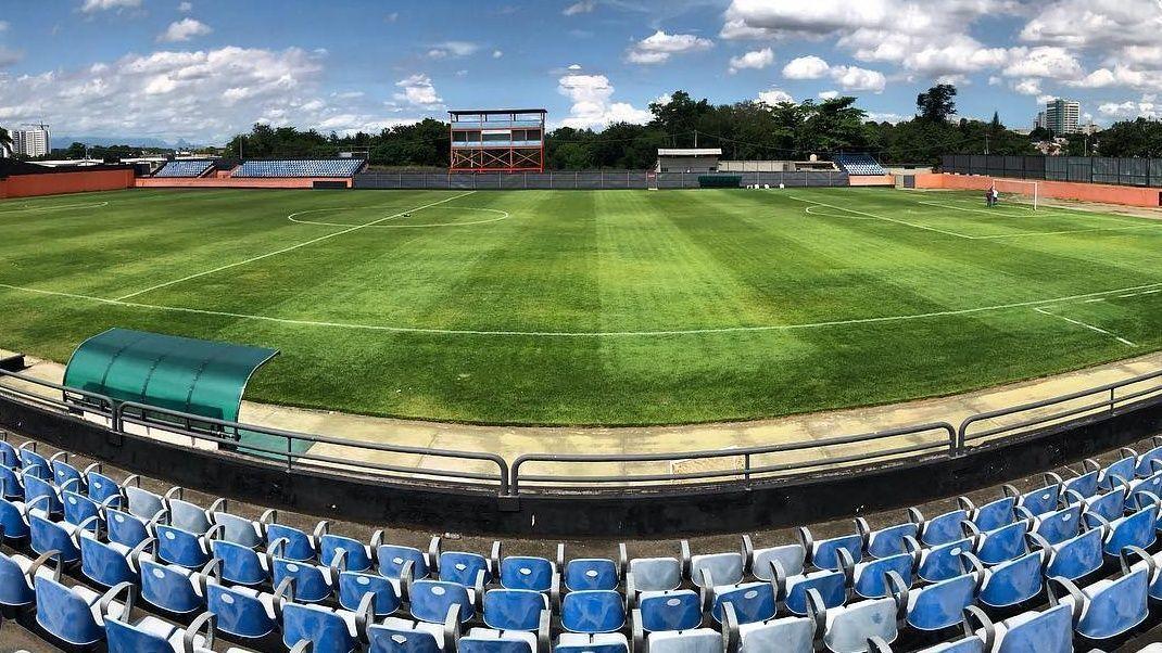 Estádio Laranjão, em Nova Iguaçu