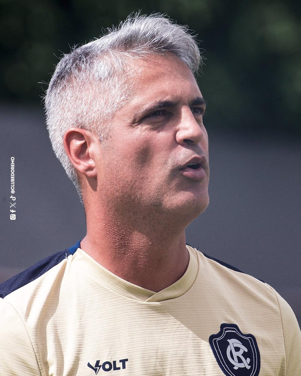 Rodrigo Santana, treinador do Remo