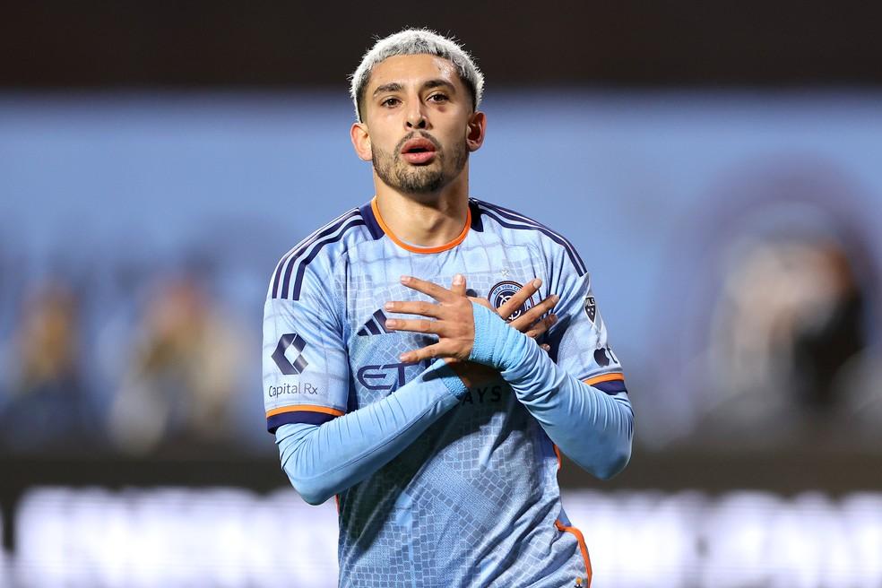 Santiago Rodríguez em ação pelo New York City