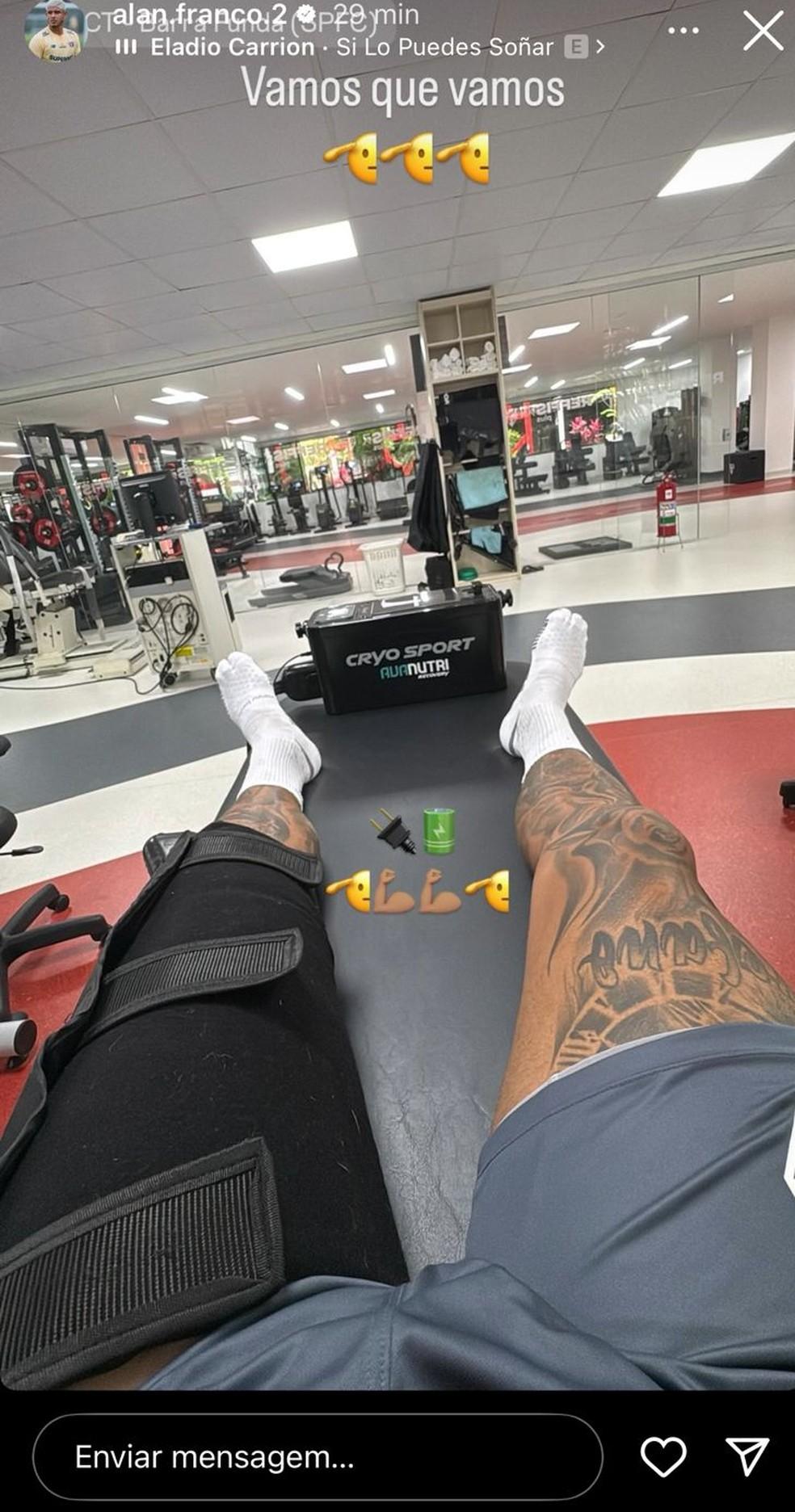 Alan Franco faz prevenção no Reffis do São Paulo