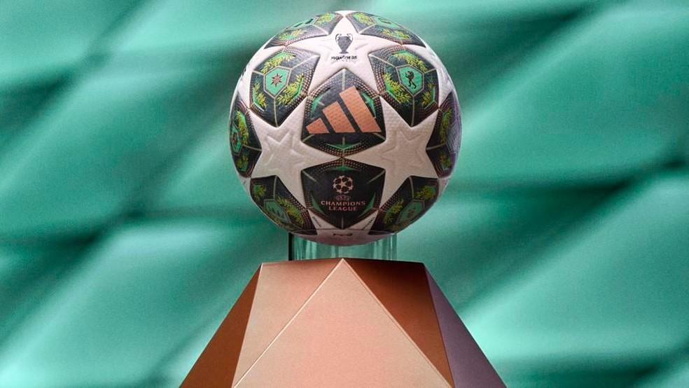 Bola da final da Champions League 2024/25