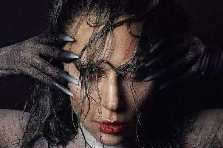 Lady Gaga retorna ao Brasil com show confirmado na Praia de Copacabana