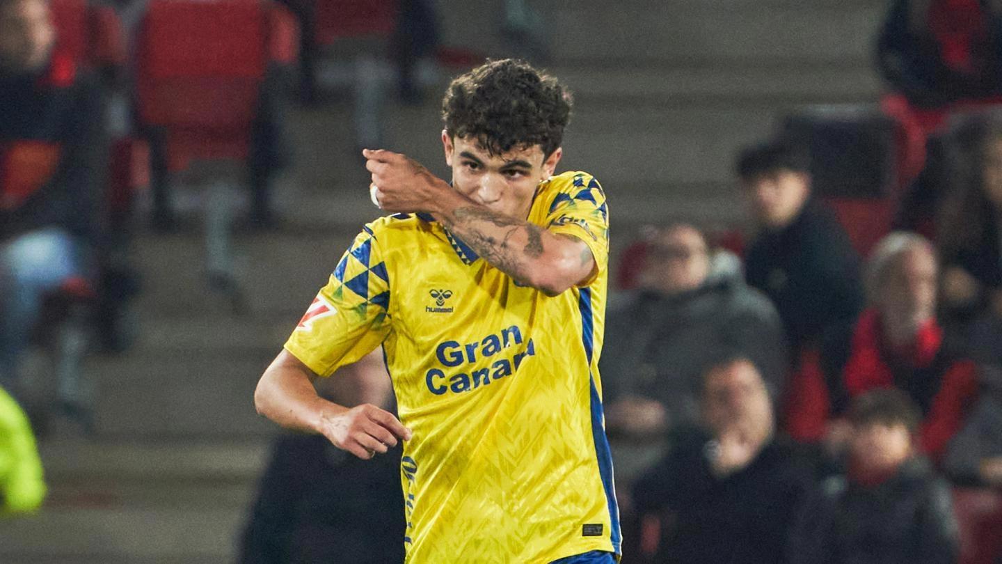 Relógio emprestado: Stefan Bajcetic marca na partida de seis Reds no fim de semana.