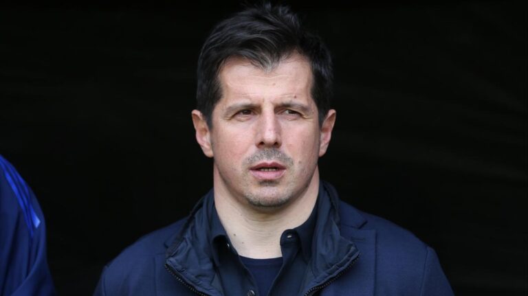 Emre Belözoğlu Reflete sobre o Desempenho do Antalyaspor e Encontro Inspirador com Jovens