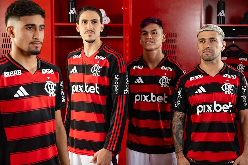 Flamengo lança uniforme principal para a temporada 2025 — Foto: adidas