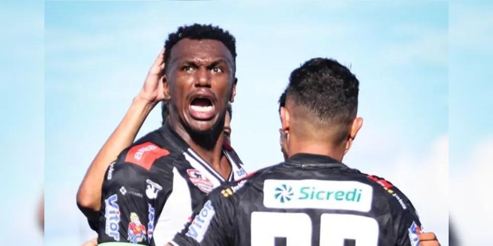 Jacy garantiu o empate para o Fantasma.