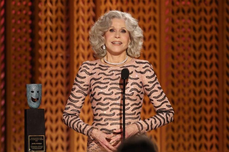 Jane Fonda Inspira Empatia em Discurso Memorável na SAG Awards 2025
