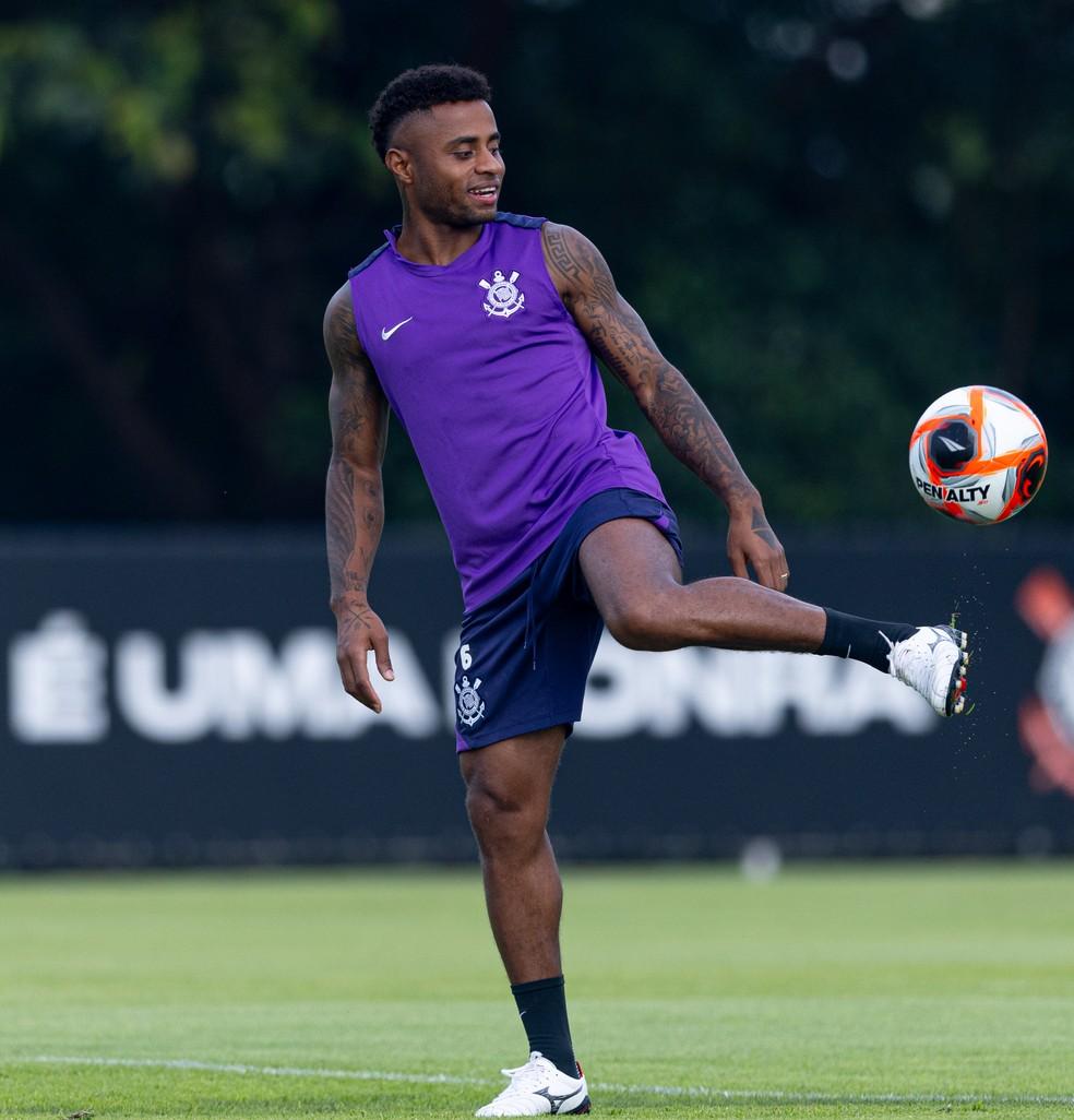 Diego Palacios treinou normalmente e deve voltar aos relacionados do Corinthians