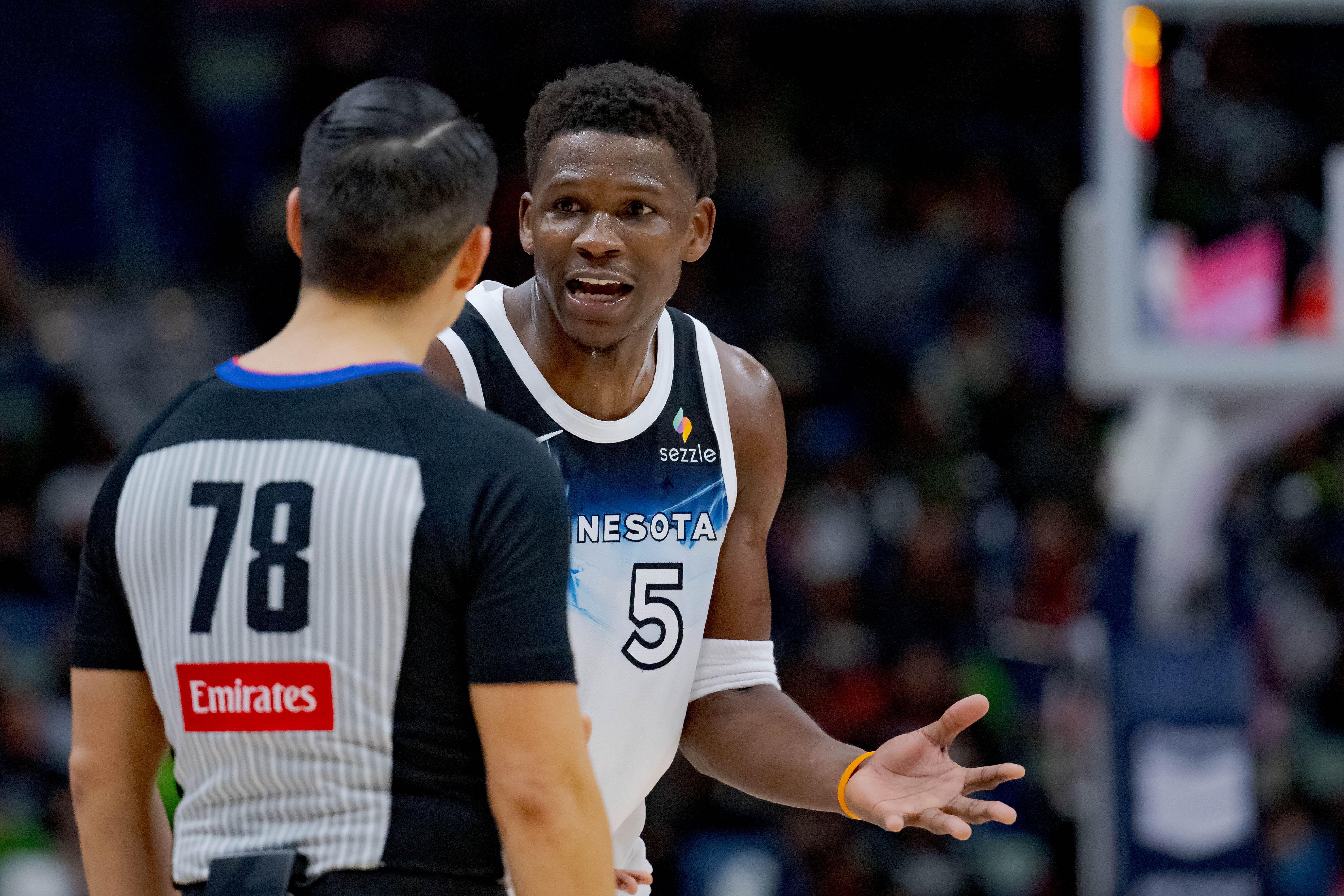 Anthony Edwards durante o jogo entre Minnesota Timberwolves e New Orleans Pelicans