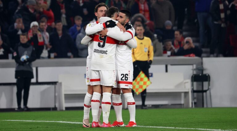 VfB Stuttgart conquista vaga no semifinal do DFB-Pokal com vitória sobre o FC Augsburg