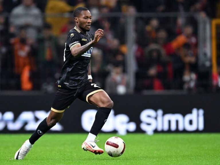 Vasco Avança na Contratação de Loide Augusto com Alanyaspor