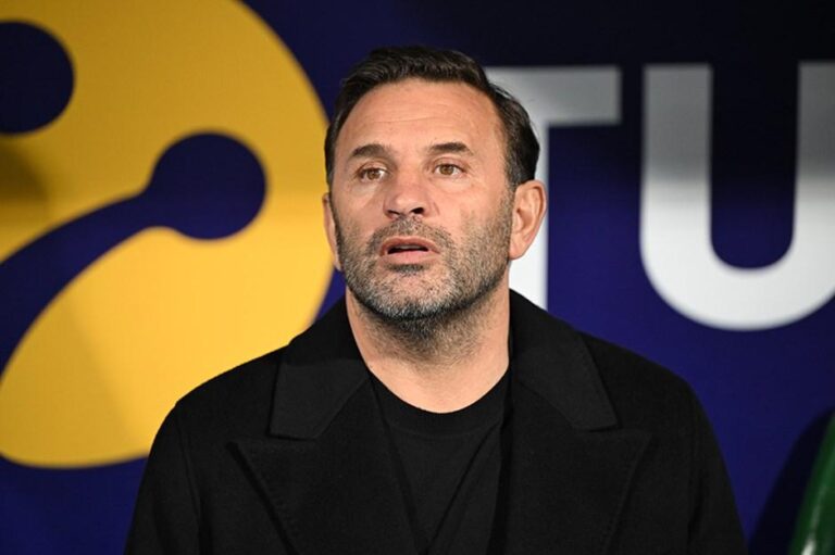 Galatasaray vence de virada e Okan Buruk comenta sobre os desafios antes do derby