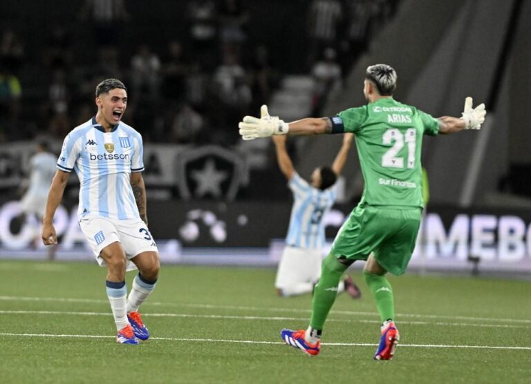 Racing conquista a Recopa Sul-Americana pela primeira vez ao vencer o Botafogo