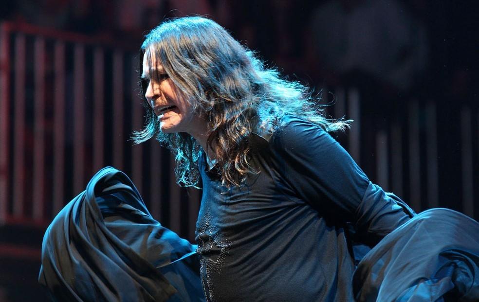 Ozzy Osbourne durante o show do Black Sabbath no Lollapalooza 2012