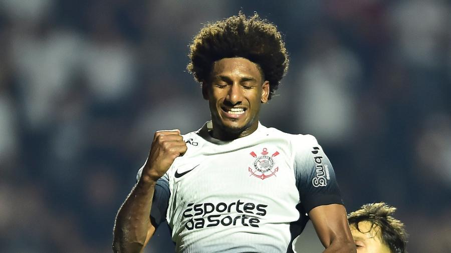 Talles Magno celebra gol sobre a Portuguesa no empate do Corinthians pelo Paulistão