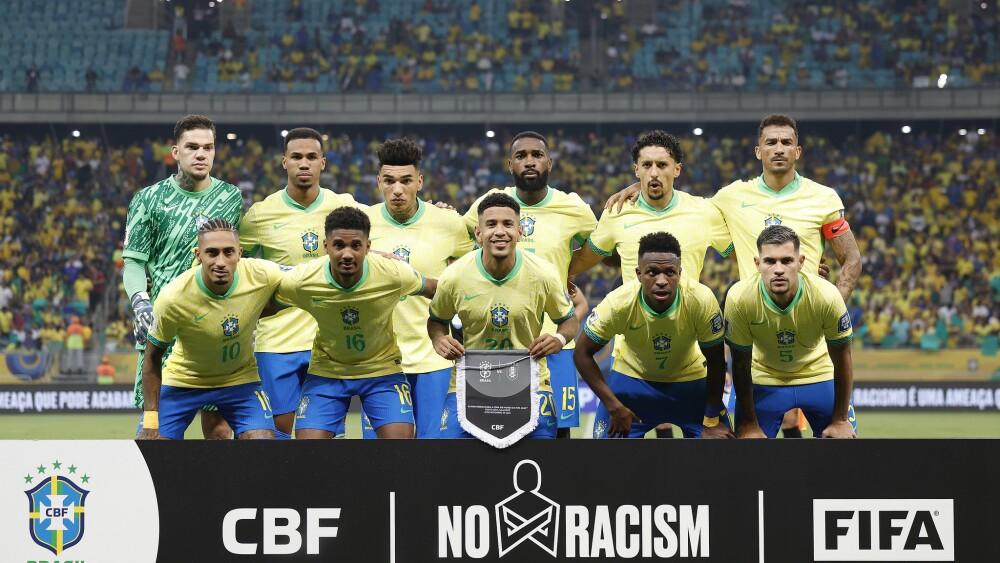 Seleção Brasileira jogando na eliminatória