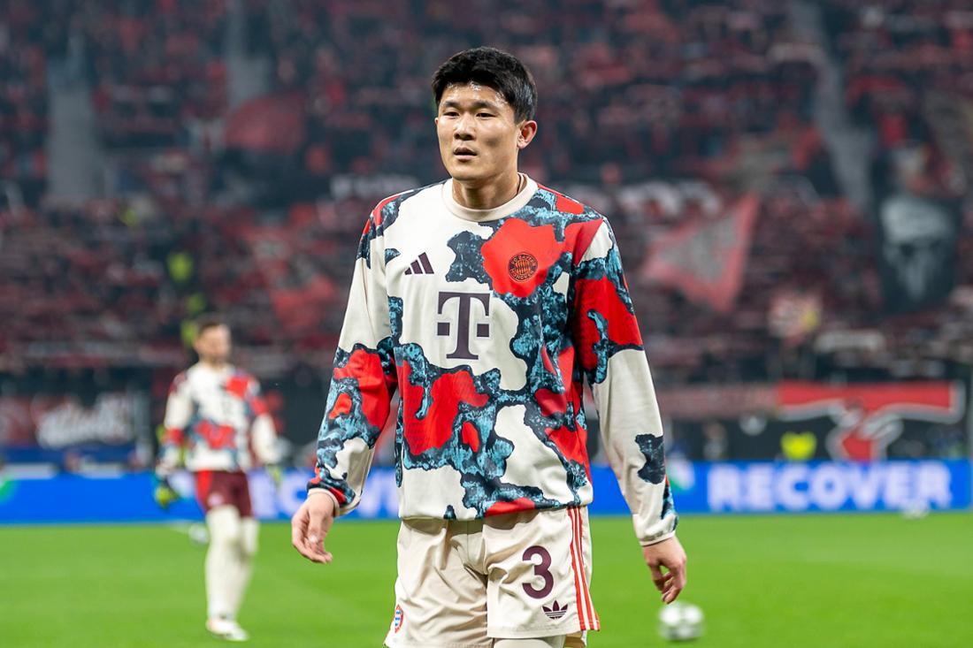 Minjae Kim durante aquecimento