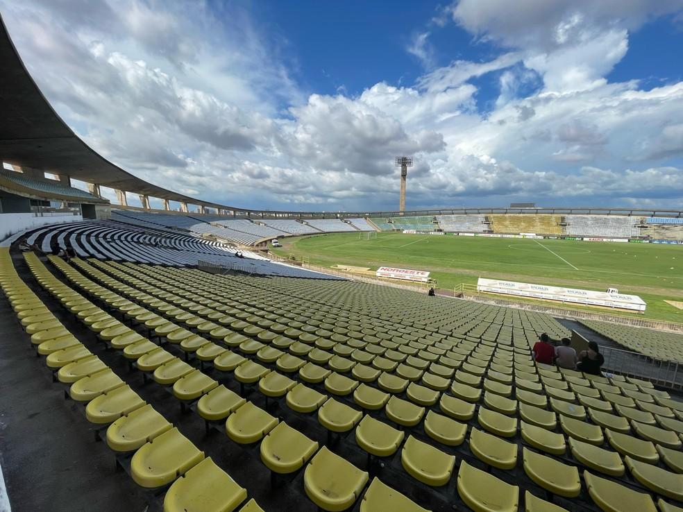 Estádio Albertão, em Teresina