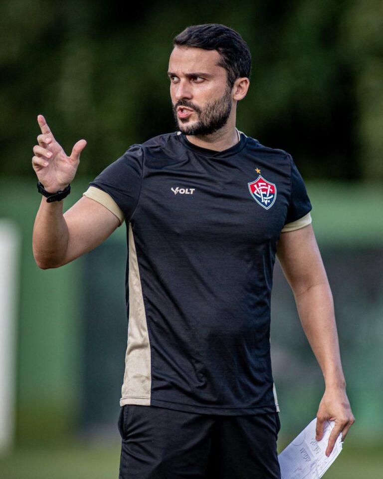 Vitória empata com o Moto Club e avança na Copa do Nordeste