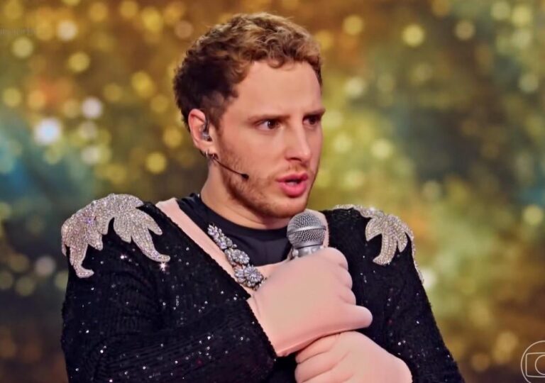 Odete Roitman é a campeã da quinta temporada do The Masked Singer Brasil