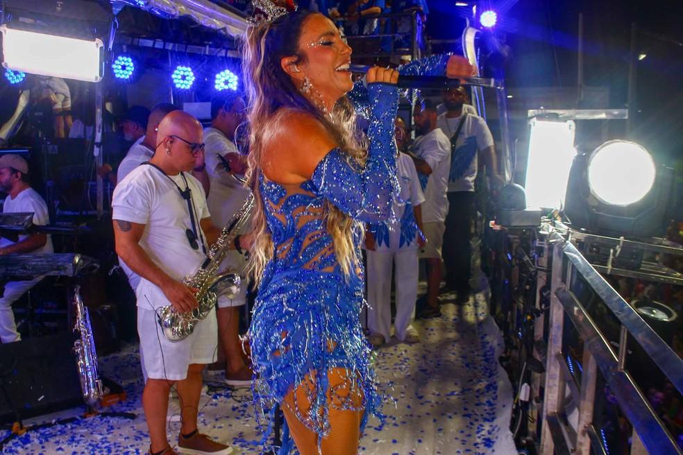 Marcelo Sangalo no trio de Ivete Sangalo