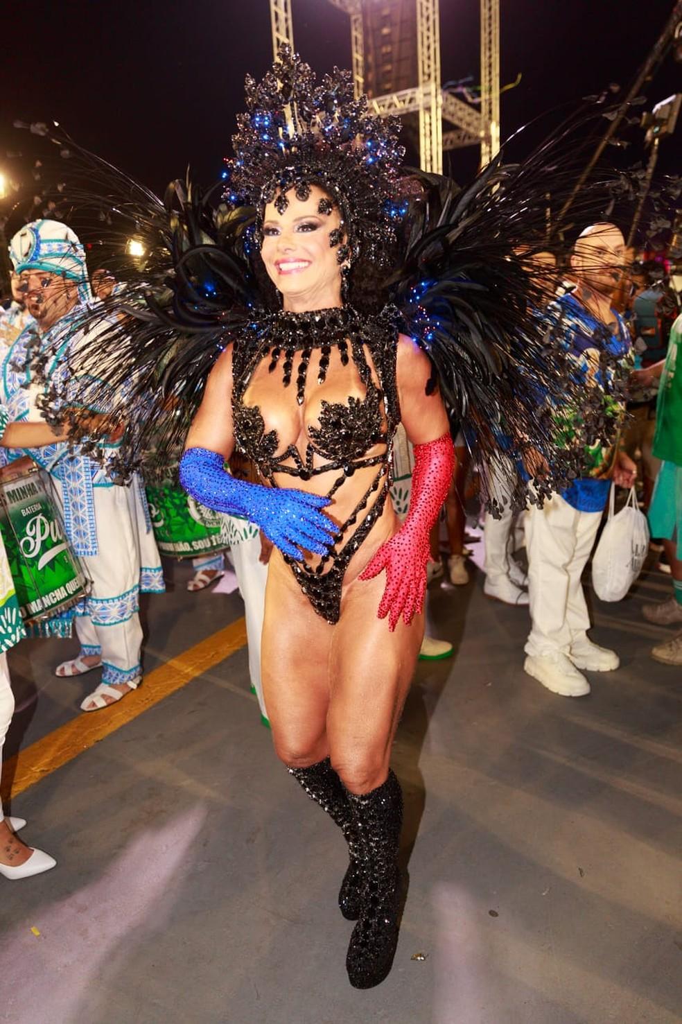 Viviane Araújo na Mancha Verde