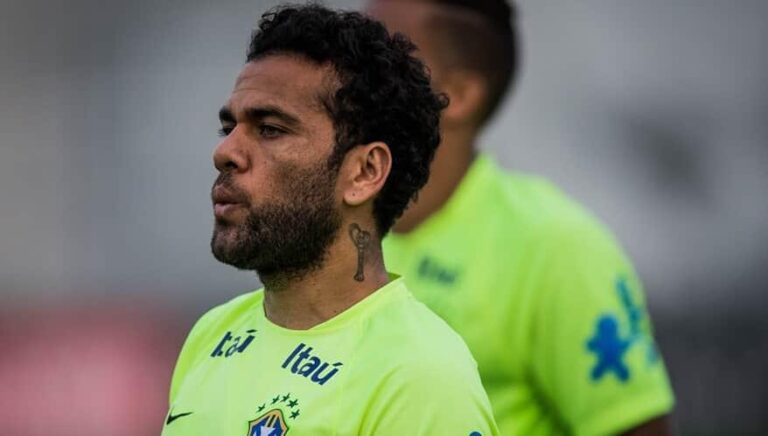 Daniel Alves é Absolvido pela Justiça da Espanha em Caso de Estupro