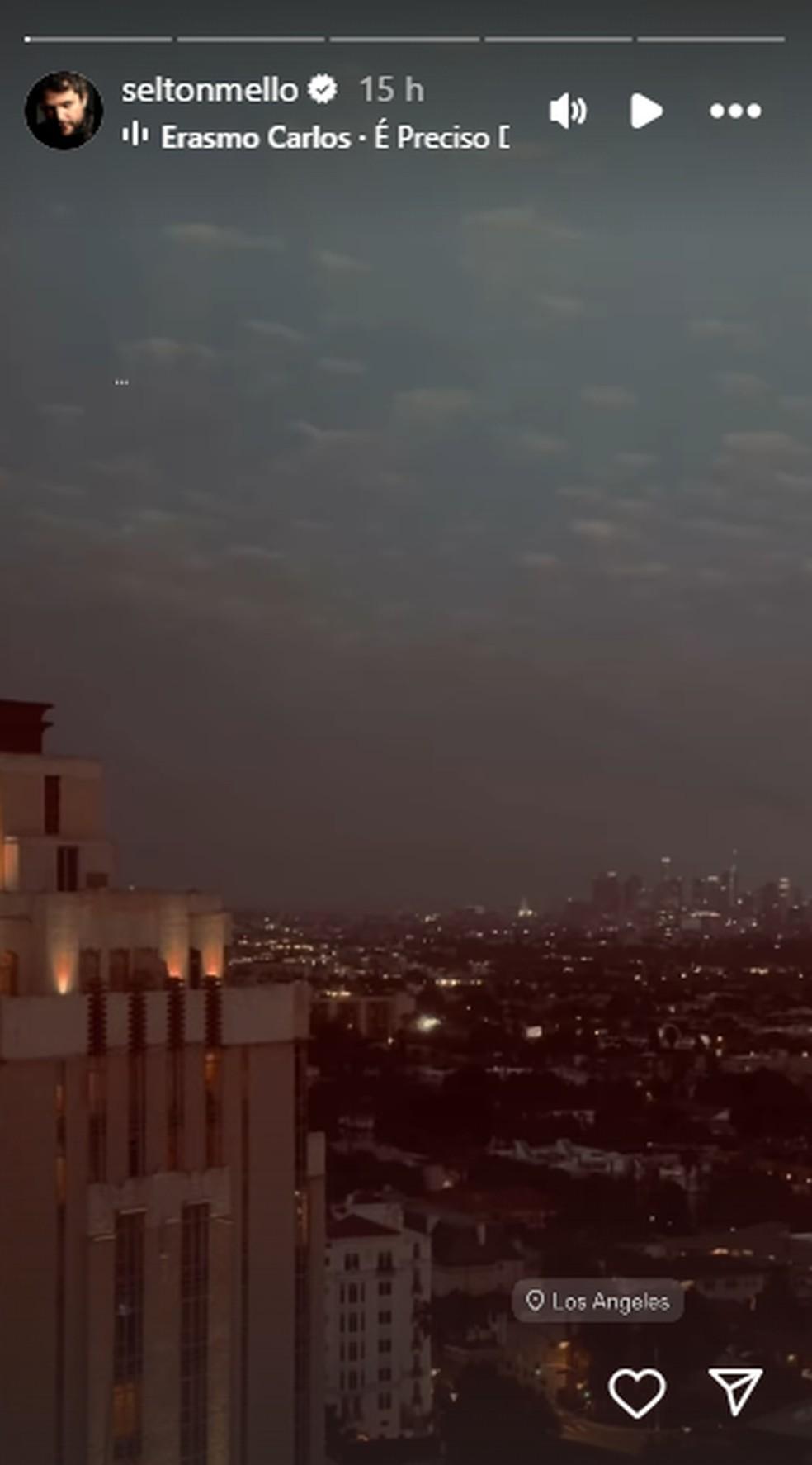 Selton Mello compartilha paisagem de Los Angeles