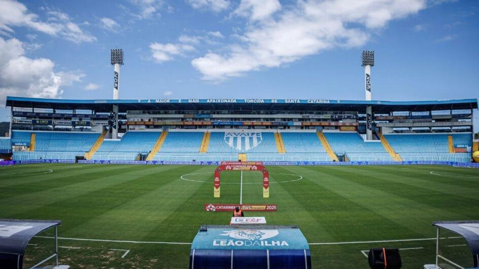 Avaí x Chapecoense no Estádio da Ressacada