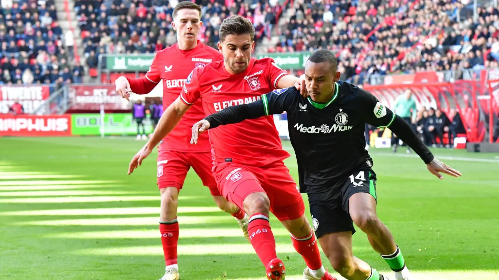 Eredivisie: Grande confronto entre PSV e Ajax.