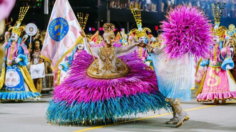 Carnaval 2025: Rosas de Ouro é a Campeã enquanto Mancha Verde e Tucuruvi são rebaixadas