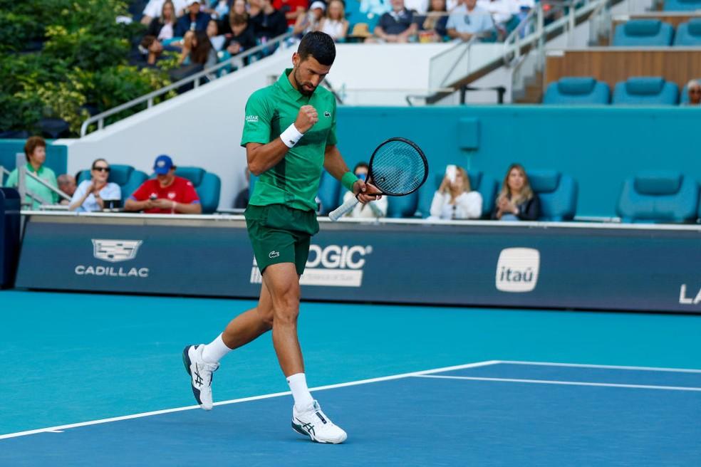 Djokovic vence na estreia do Miami Open — Foto: Chris Arjoon/Icon Sportswire via Getty Images