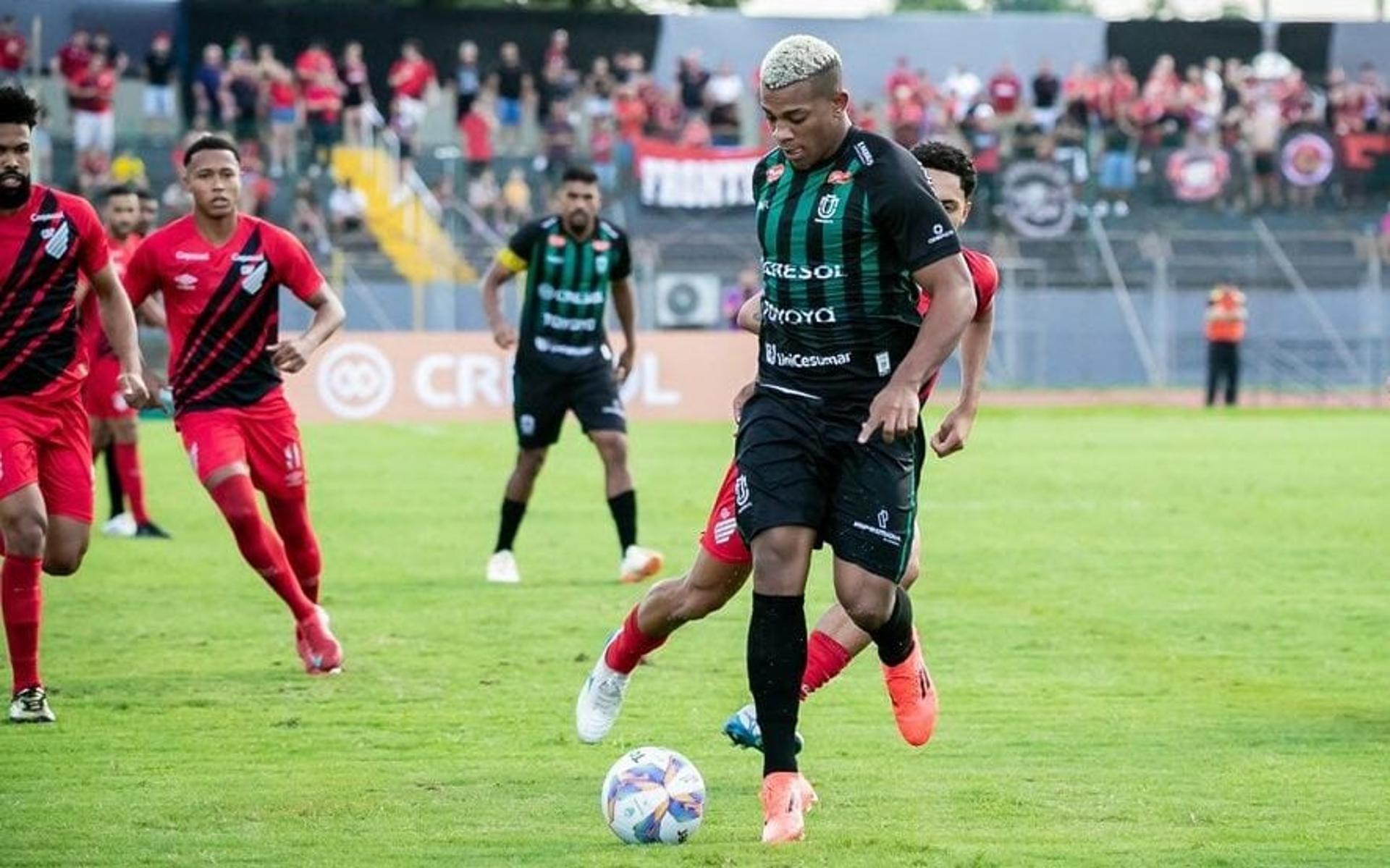 Maringá x Athletico