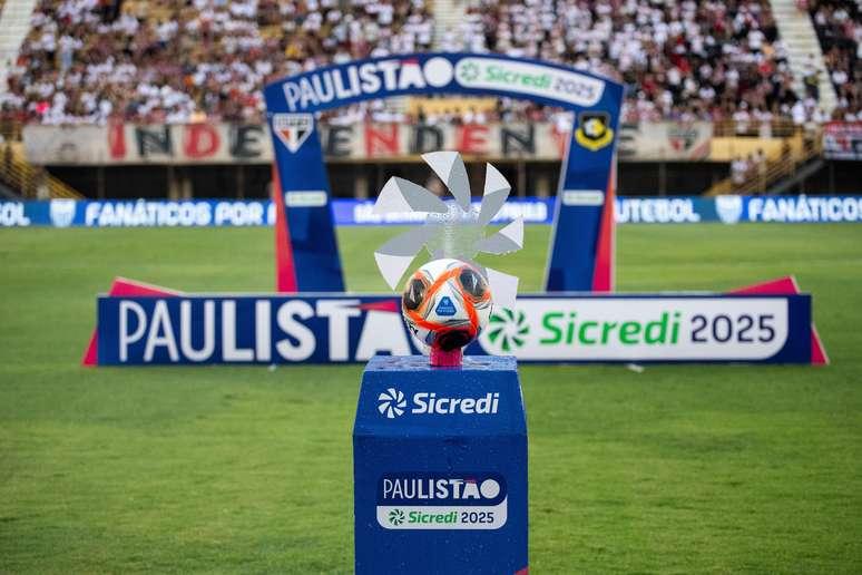 Os jogos das semifinais não têm prorrogação. Empate leva para pênaltis.