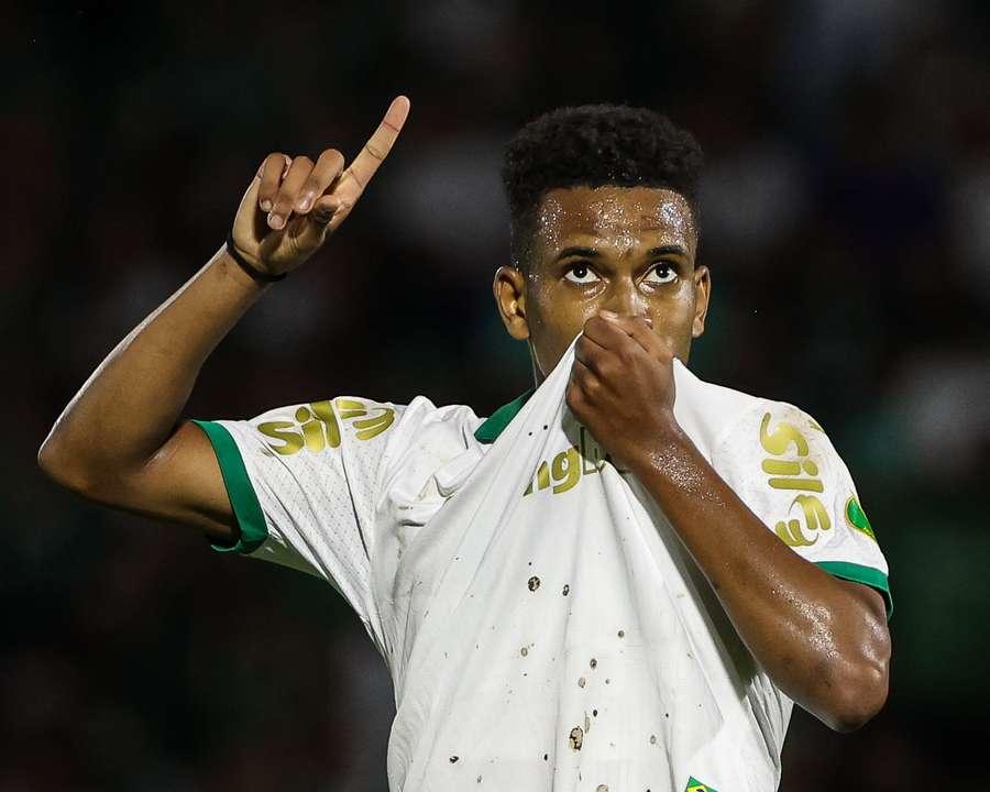 Estêvão é o número 1 do ranking de preços do Brasileirão