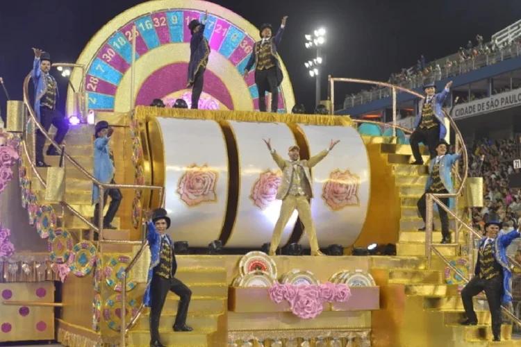 Rosas de Ouro é a escola de samba campeã do Carnaval 2025 em São Paulo