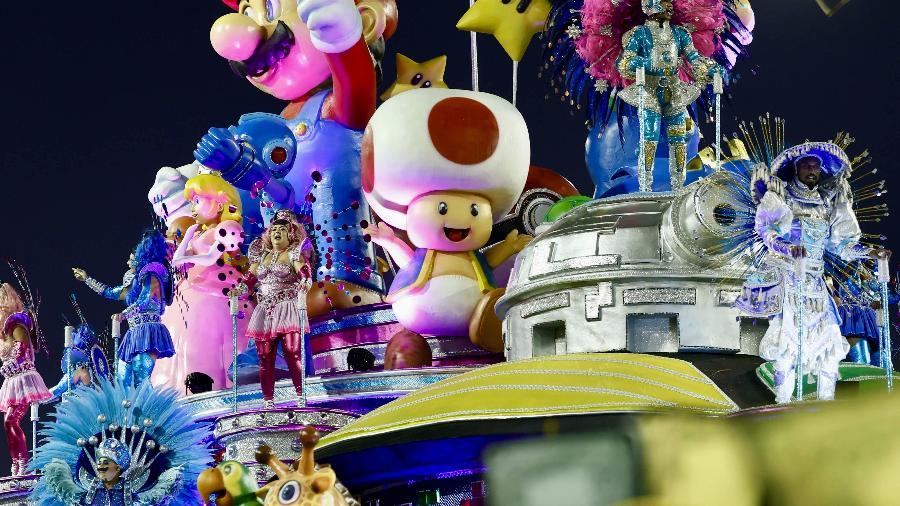 Rosas de Ouro foi consagrada a escola vencedora de 2025