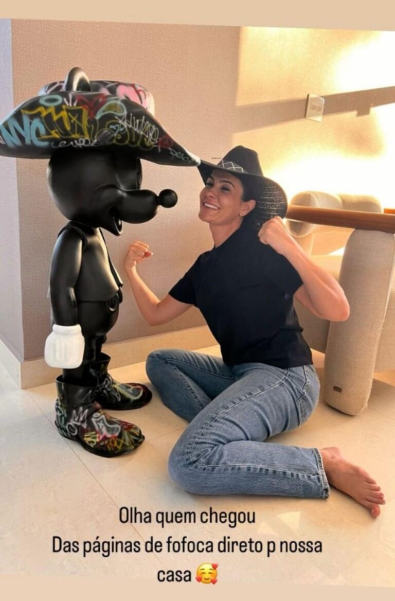 Presente de Jon Vlogs para Ana Castela gera especulações de romance