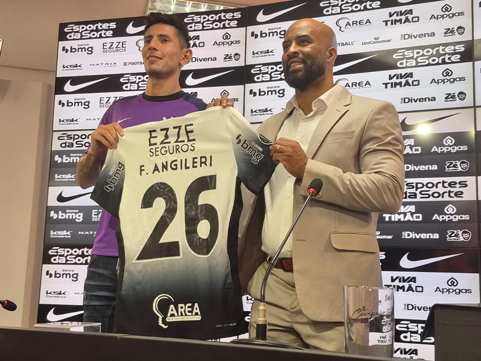 Angileri e Fabinho Soldado no Corinthians