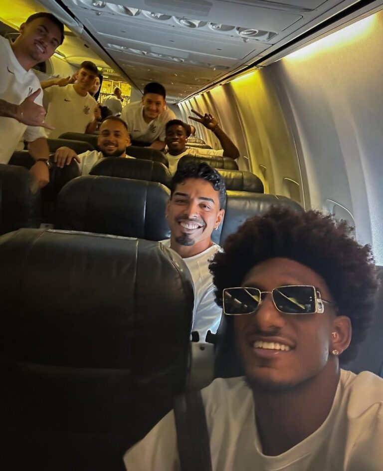 Corinthians desembarca em Guayaquil para enfrentar o Barcelona-EQU na Libertadores