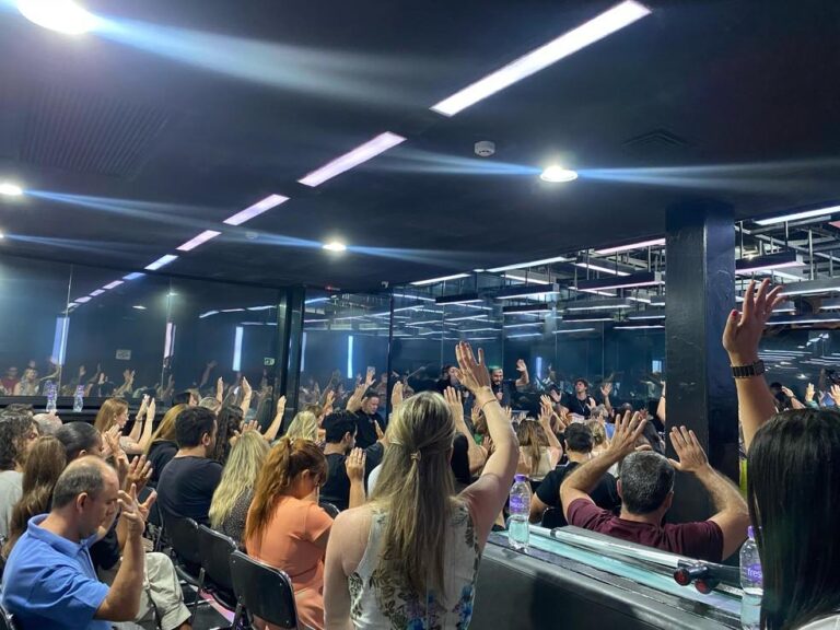 Noitada de Fé: D-Edge Recebe Culto Evangélico com Baby do Brasil em São Paulo