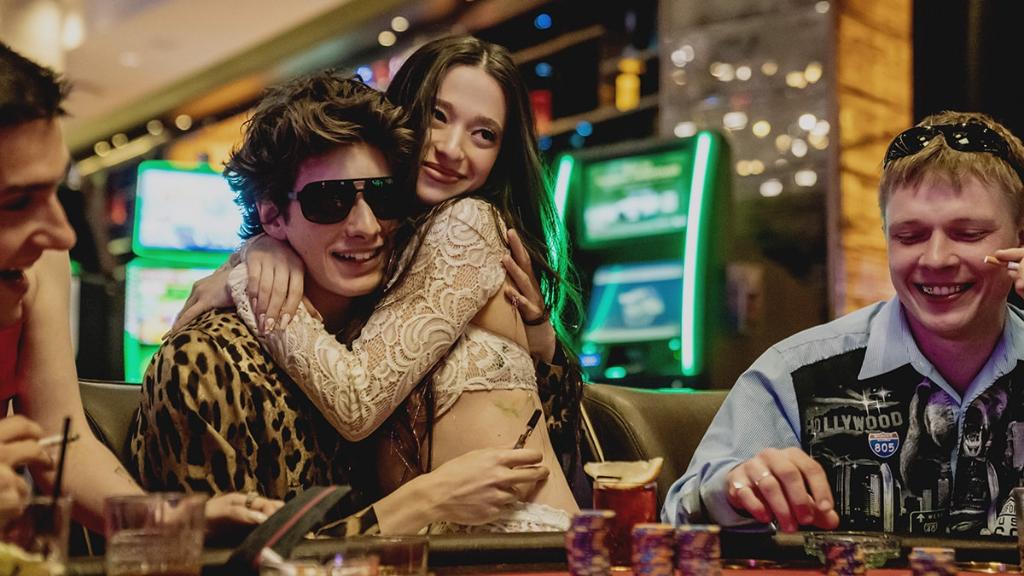 Mikey Madison, de 'Anora', concorre ao prêmio de Melhor Atriz no Oscar 2025